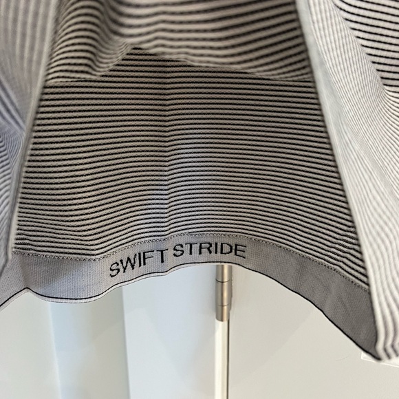 Lululemon stride swiftly - Picture 5 of 6